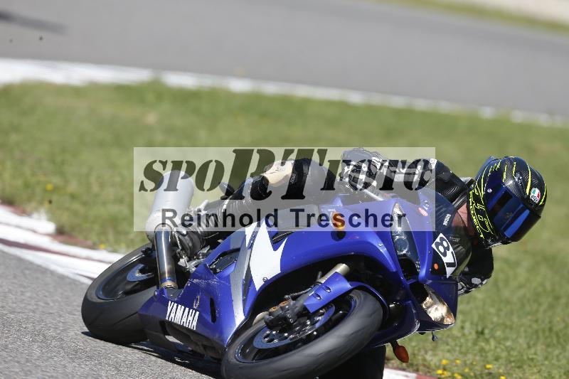 /Archiv-2025/48 25.08.2025 Cornu Master School ADR/rot-rouge/87